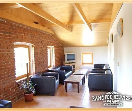 Ranc Pod Rejvizem Maison d'hôtes *
